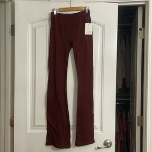 Burgundy GB girls lagging size extra small too small